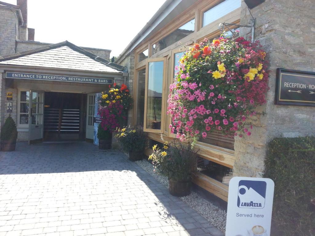 Motel Sturdys Castle Kidlington Exterior foto